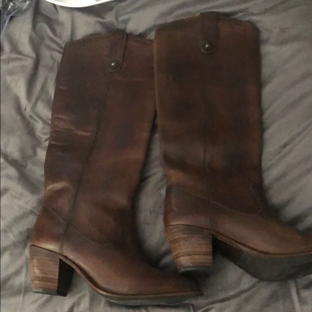 Frye Jackie boot